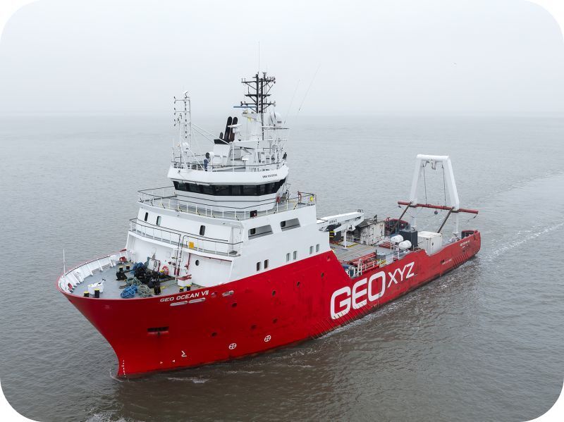 GEOxyz - Cold Picture GEOxyz - Cold Picture